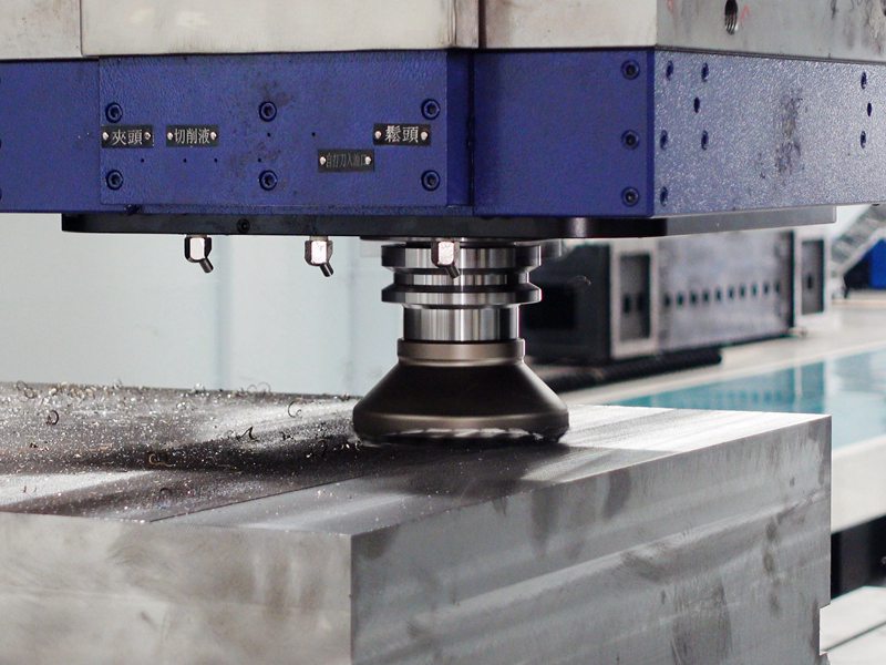 龙门加工中心加工.jpg 龙门加工中心加工.jpg