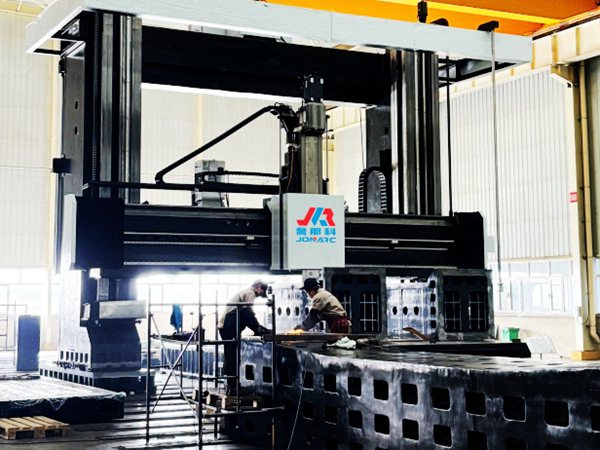 乔那科数控组装车间.jpg 乔那科数控组装车间.jpg